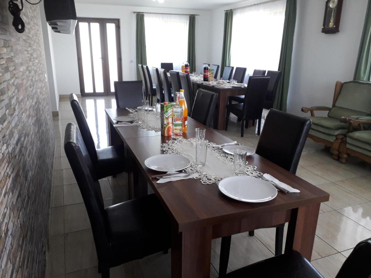 Vila Aloman Sebeş Extérieur photo